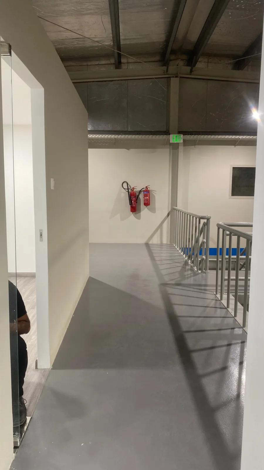 Internal access between the workshop and adjacent rooms.