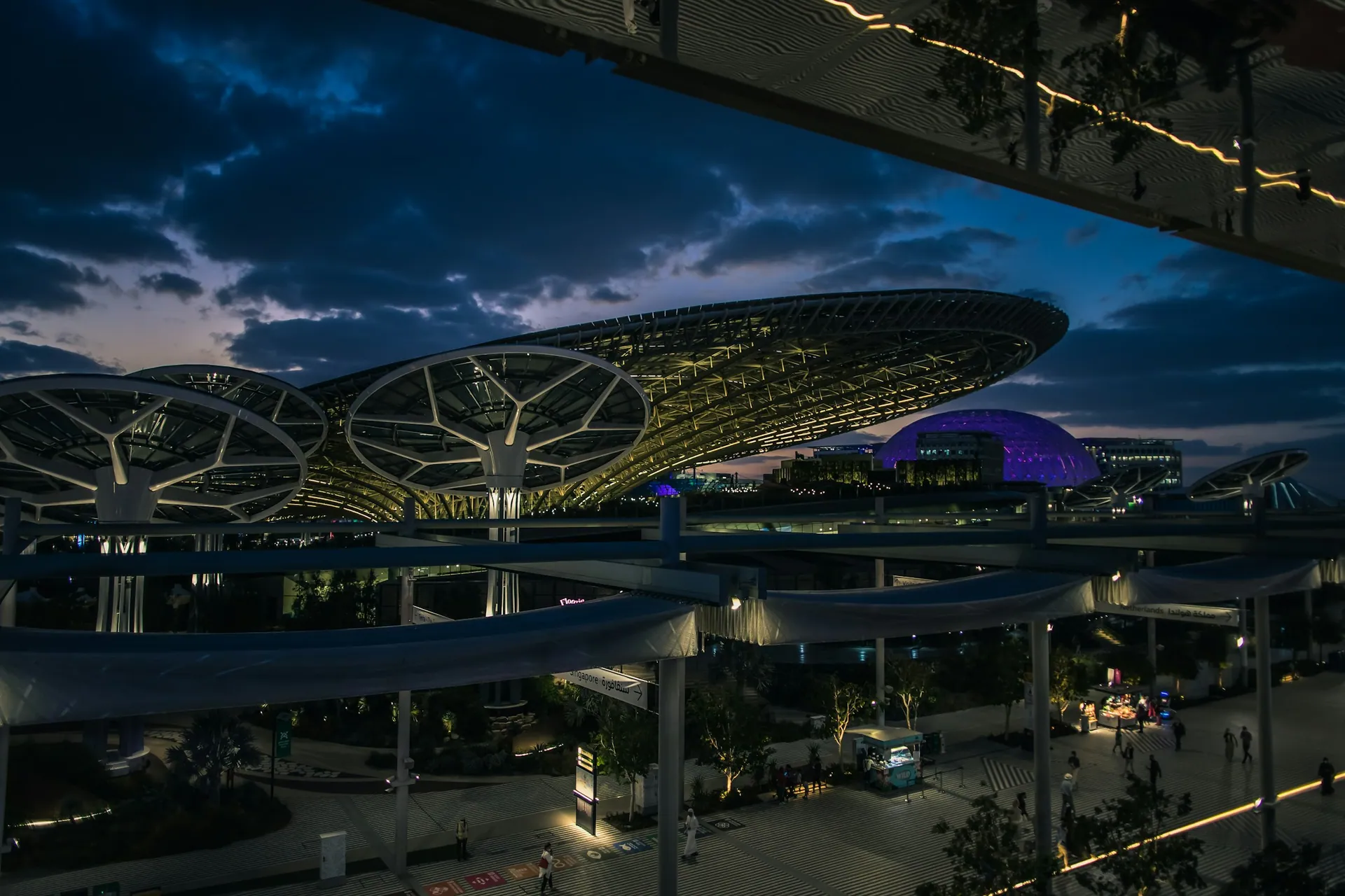 World Art Dubai event environment